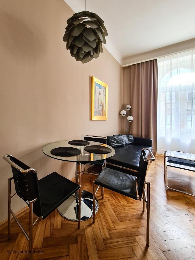 Apartament Cervantes 9 *